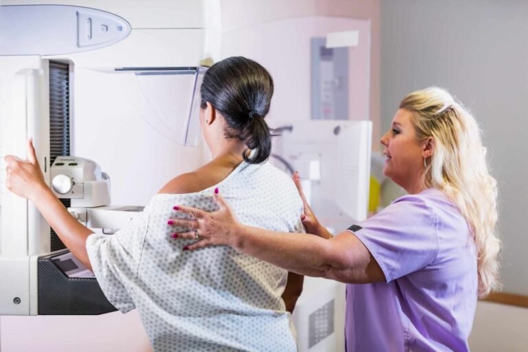 Governo amplia acesso à mamografia para mulheres a partir dos 40 anos