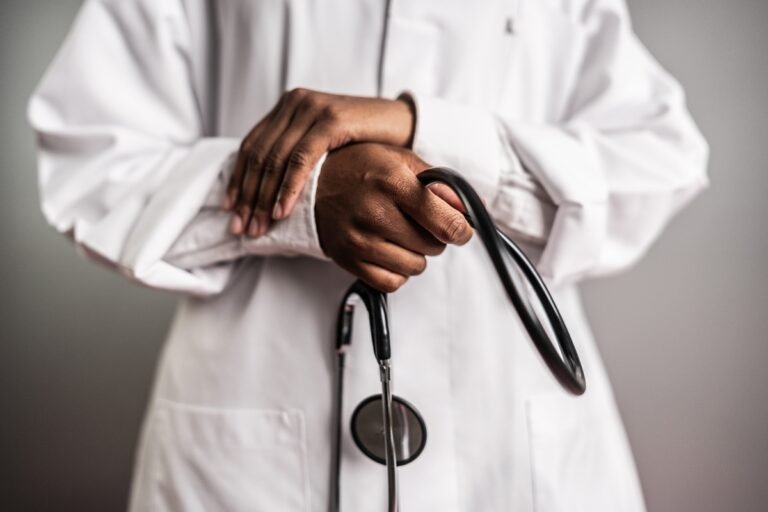 Prova tipo OAB para médicos pode sair do papel
