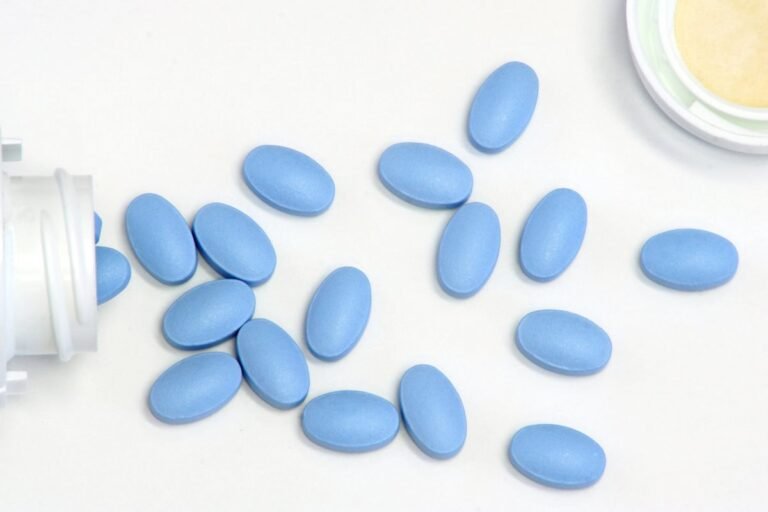 Anvisa alerta sobre riscos de medicamentos para disfunção erétil