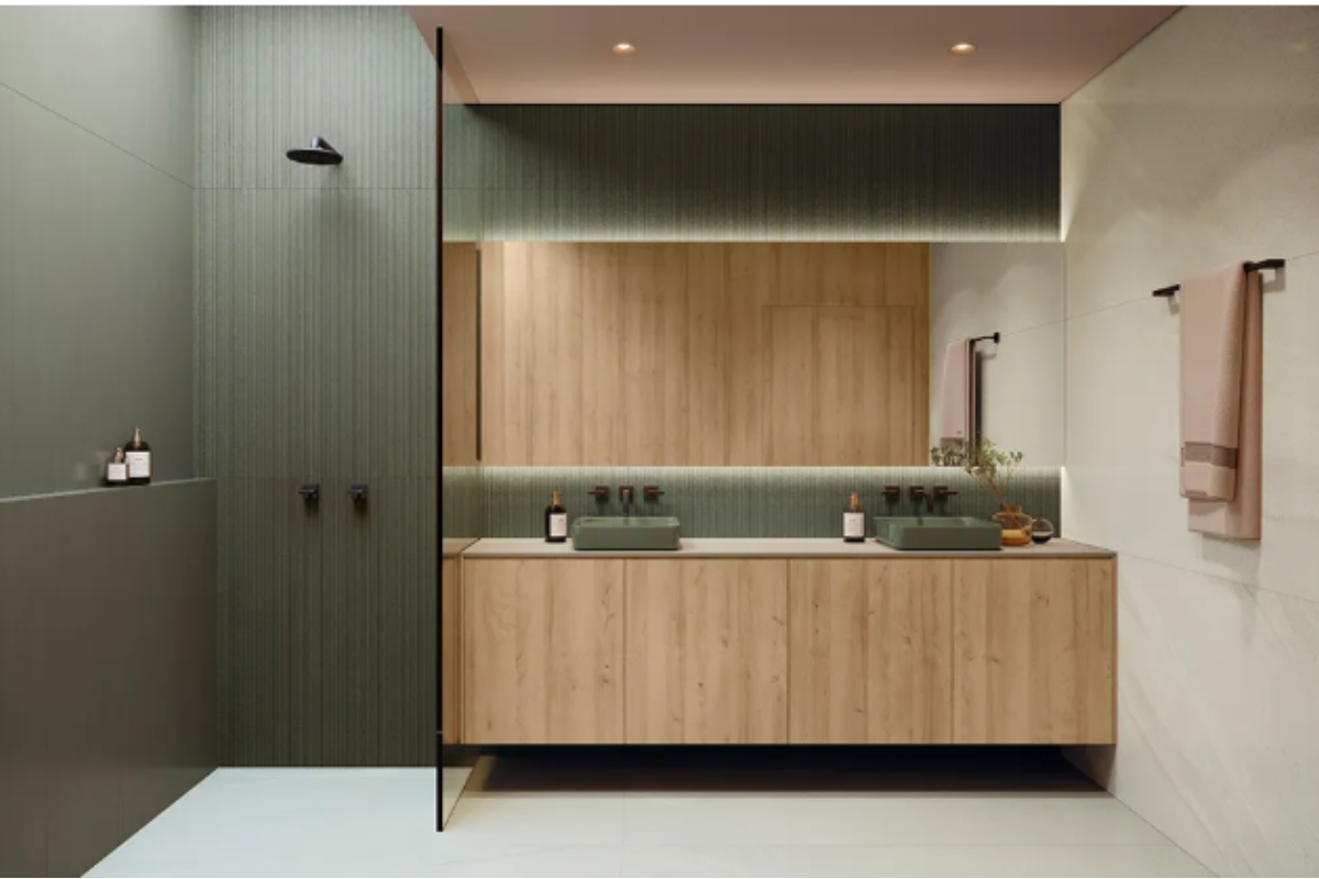 Dicas para reformar banheiros pequenos sem perder conforto