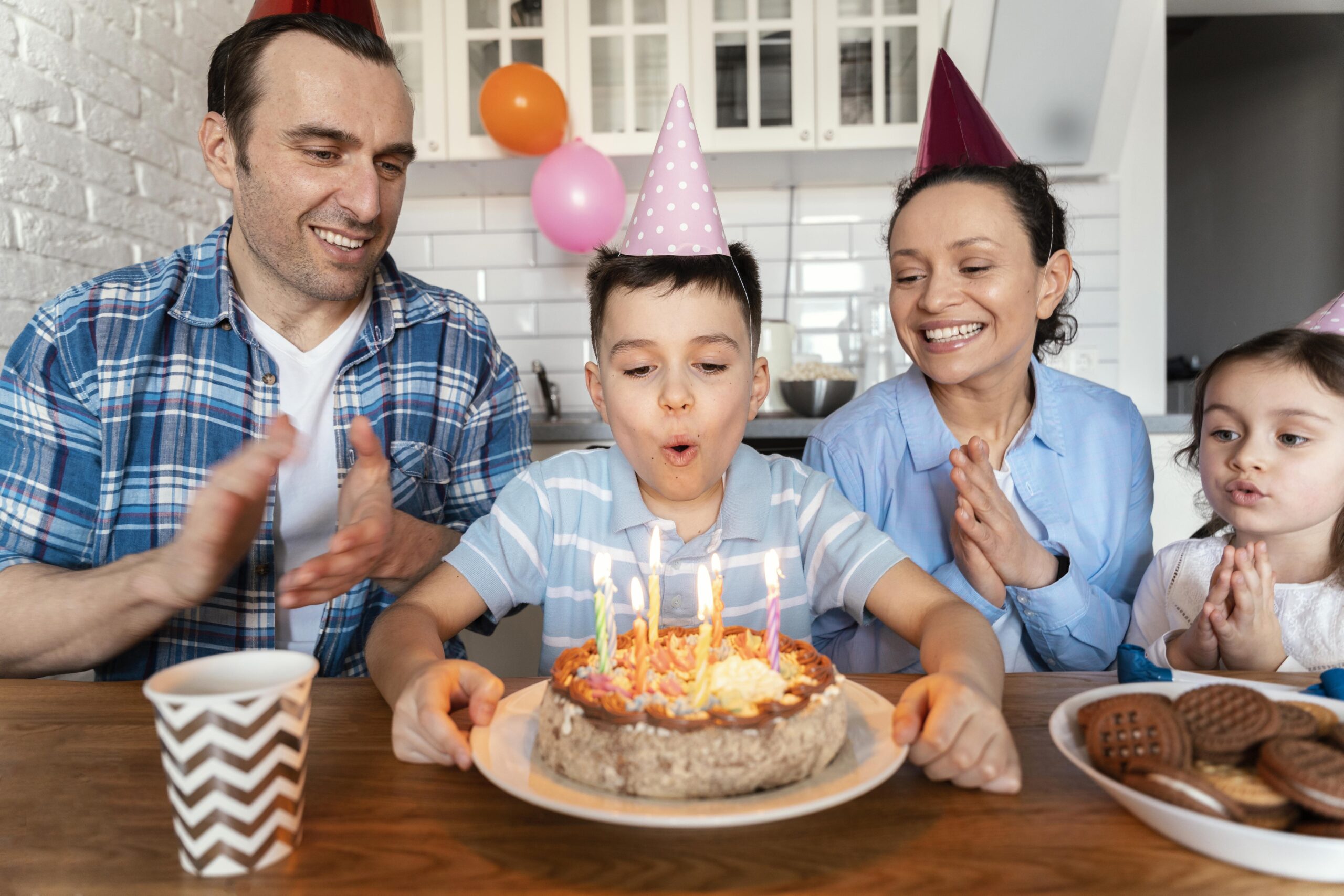 Como escolher presentes e escrever uma mensagem de aniversário para filho especial