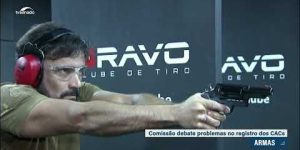 CACs relatam dificuldades após mudança do registro de armas para a PF