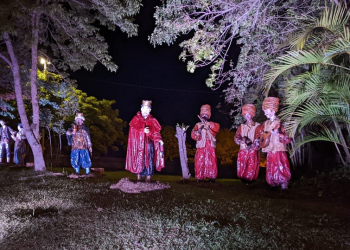 Natal de Curitiba 2025: presépio e castelo encantam no Umbará