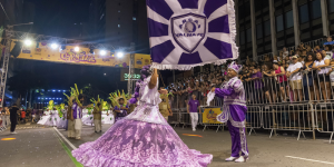 Novas escolas de samba de Curitiba: a Rosa do Povo em destaque