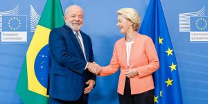 colorida de Lula e Ursula von der Leyen