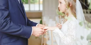 m colorida de criança vestida de noite - Metrópoles - Foto: Unicef