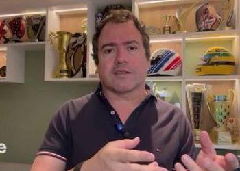 Jornalista Rodrigo França lembra trajetória dos pais de Hamilton e Verstappen na F1