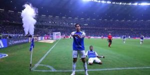 Gabigol comemora classificação do Cruzeiro na Libertadores 2026