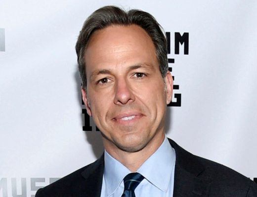 Trump é criticado por Jake Tapper após morte de Schlossberg