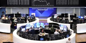 Setor de luxo na França ajuda a minimizar perdas no mercado europeu