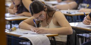 Provas do PAS 2025 são neste domingo (23); confira orientações