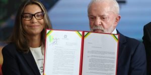 2026-01-08t145736z-1177684070-rc22xiavtqok-rtrmadp-3-brazil-politics-lula
