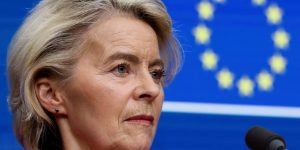 Foto: 1 de 2 A presidente da Comissão Europeia, Ursula von der Leyen, em 23 de j