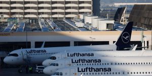 Aviões da Lufthansa em aeroporto de Frankfurt, na Alemanha — Foto: 1 de 1 Aviões