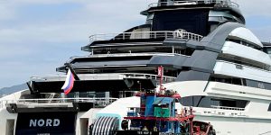 2026-04-27t131605z-399135316-rc2z4x92vz6t-rtrmadp-3-iran-crisis-russia-yacht