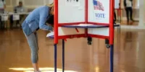 2026-07-21T200734Z_1_LYNXMPEM6K1UK_RTROPTP_4_USA-ELECTION