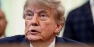 2026-09-15T143904Z_1_LYNXMPEM8E1EK_RTROPTP_4_USA-COURT-TRUMP-BALLOTS-REACTION
