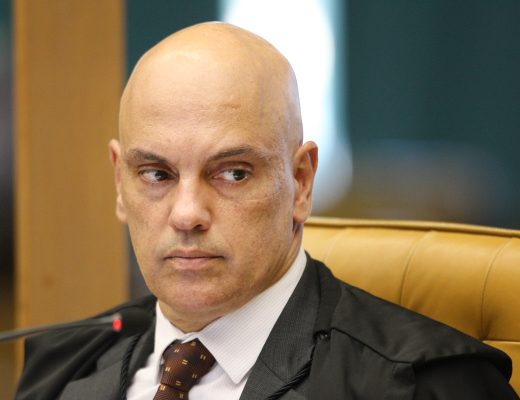 m colorida mostra o ministro Alexandre de Moraes, do STF