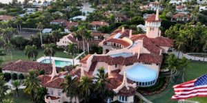 Confronto armado na residência de Trump termina em morte