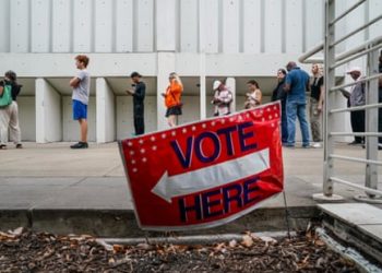 Alarme sobre a tentativa de Trump de controlar as eleições