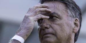 Apuração do CFM sobre Bolsonaro: quem a pediu e por quê