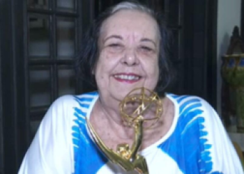 Causa da morte de Rosa Magalhães, carnavalesca icônica, é revelada