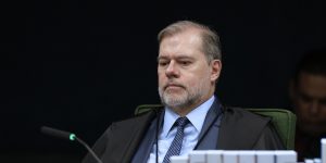 Dias Toffoli deixa relatoria do caso do Banco Master