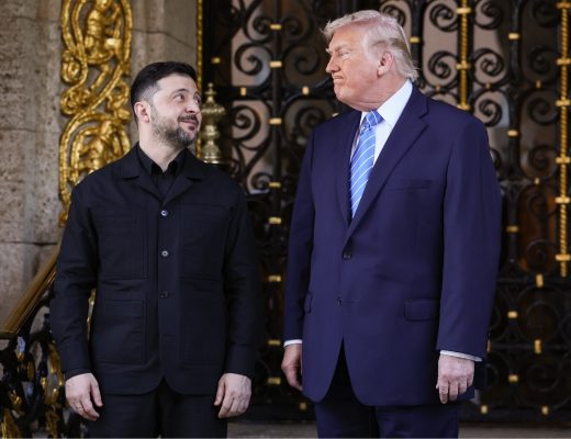 Zelensky e Trump discutem próximos passos nas negociações de paz