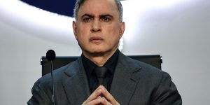 Renúncia de Tarek William Saab marca mudança no governo Maduro