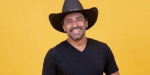 O terror dos Pipocas! O recorde quebrado por Alberto Cowboy no 'BBB 26', aos 49 anos, é a prova certeira de que o Veterano vai dar trabalho aos anônimos e famos