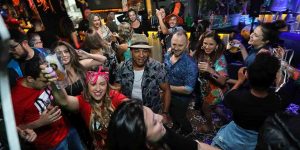 Carnaval no Sheridans - foto Leo Karan