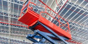 Como Escolher uma Plataforma Elevatória