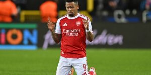 Copa da Inglaterra: Arsenal goleia Wigan com dois gols brasileiros