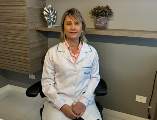 Enfermeira especialista em vacinação da Clínica Vacinne, Elisa Lino