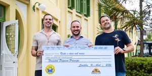 Entrega_Cheque_Warung_