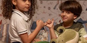 Sofia (Elis Cabral) e Igor (Theo Matos) em "Dona de Mim" (Divulgação/Globo)