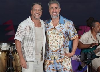 Lucio Mauro Filho e Marcos Mion no "Caldeirão de Verão" (Thalles Trouva/Globo)