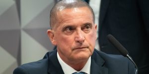 Onyx defende governo Bolsonaro em depoimento sobre fraudes do INSS