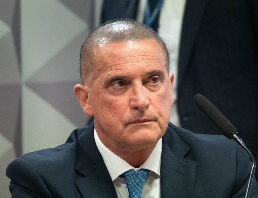Onyx defende governo Bolsonaro em depoimento sobre fraudes do INSS
