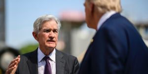 Jerome Powell speaks with Donald Trump