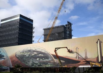 Mudança de curso: Elon Musk e a nova visão lunar