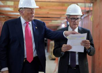 U.S. President Donald Trump and Federal Reserve Chair Jerome Powell.