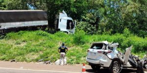 Caminhão perde controle e causa acidente fatal na BR-277