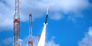 Imagem-mostra-foguete-sendo-lancado-