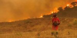 Incendios-florestais-em-Uncastillo-na-Espanha