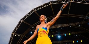 colorida de Isadora Pina