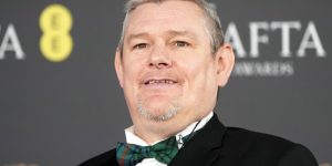 John Davidson se explica após incidente no BAFTA sobre Tourette