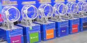 Foto: 1 de 1 Imagem colorida de sorteio de loterias dupla sena - Foto: Reproduçã