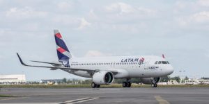 m de divulgação da Latam Airlines