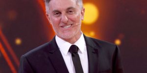 Luciano-Huck-apresentou-o-Melhores-do-Ano